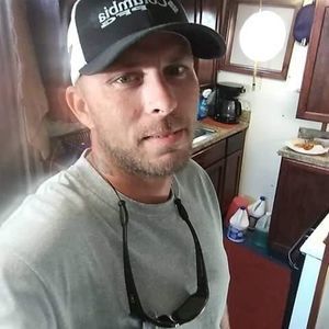 Meet your Posher, Buddy